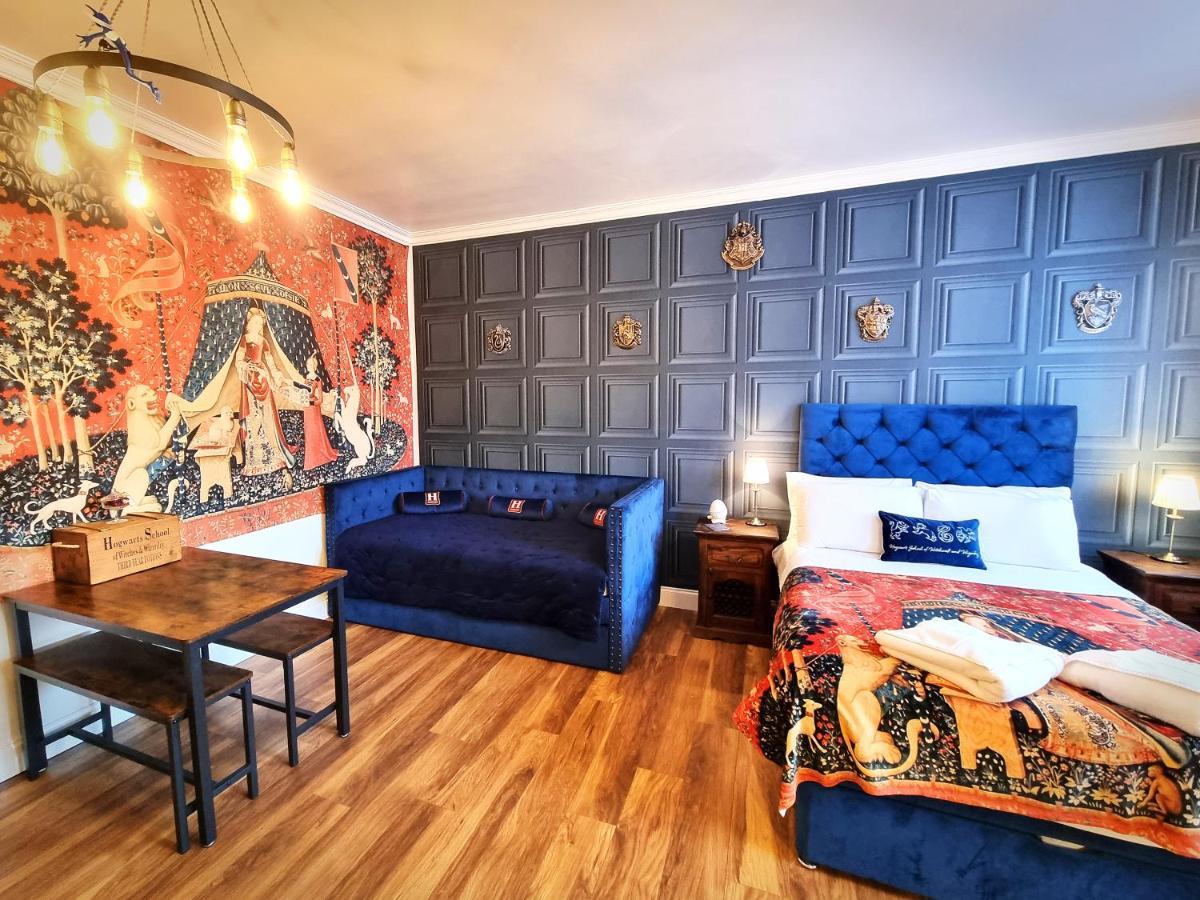 Ricky Road Guest House - Premium Watford  Ngoại thất bức ảnh