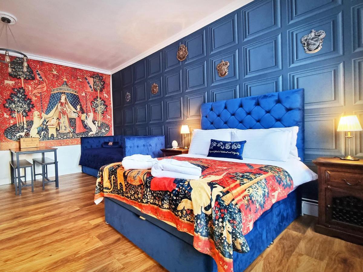Ricky Road Guest House - Premium Watford  Ngoại thất bức ảnh