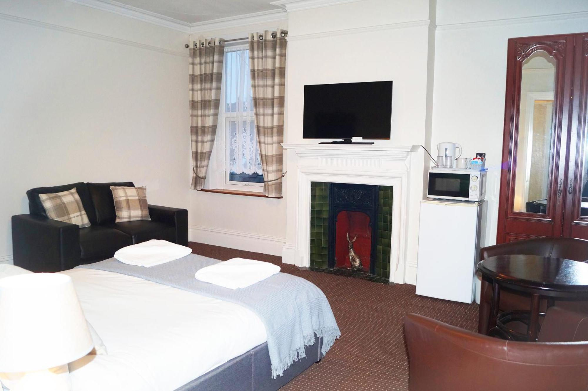 Ricky Road Guest House - Premium Watford  Phòng bức ảnh